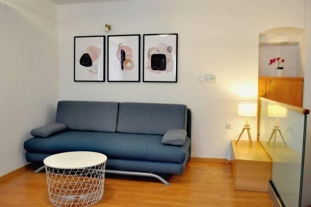 Apartment Veli Dvor Cres Εξωτερικό φωτογραφία