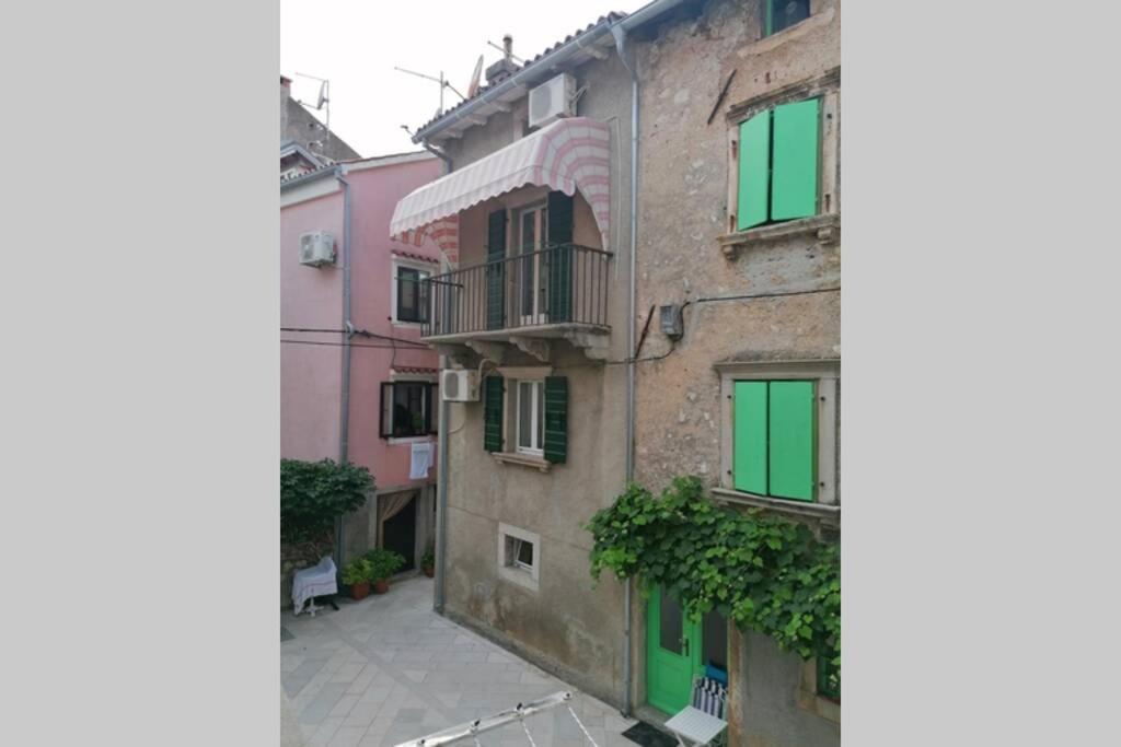Apartment Veli Dvor Cres Εξωτερικό φωτογραφία